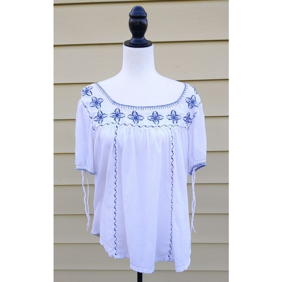DCC Woman White Blouse Size 22/24 - Picture 1 of 5